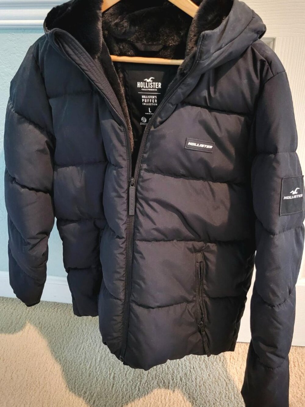 Hollister Black Mens Puffer Jacket Size L